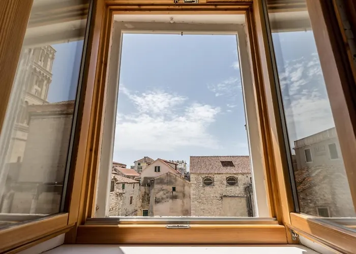 Appartement Peristil Split